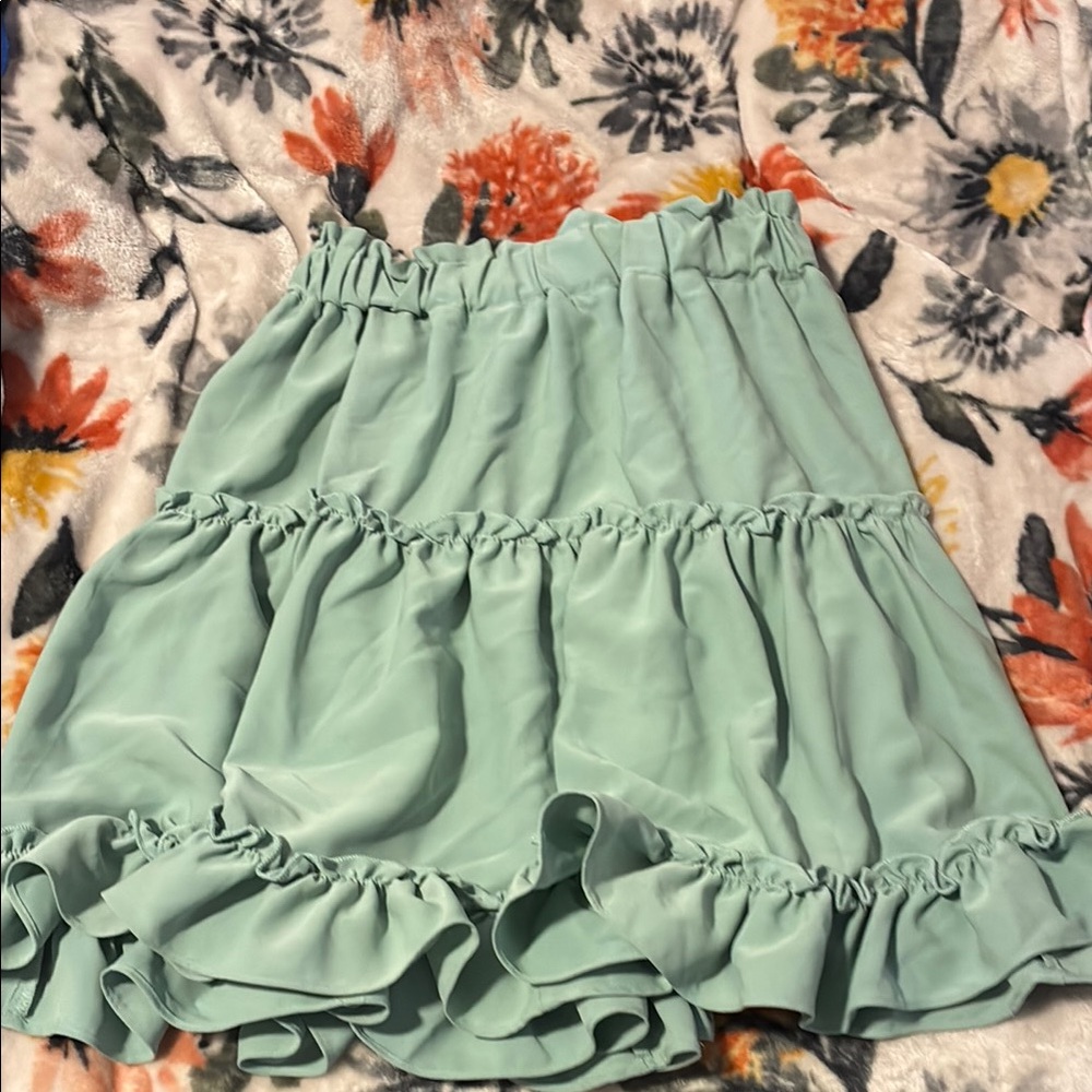 Zenana Outfitters Light Green Ruffled Mini Skirt